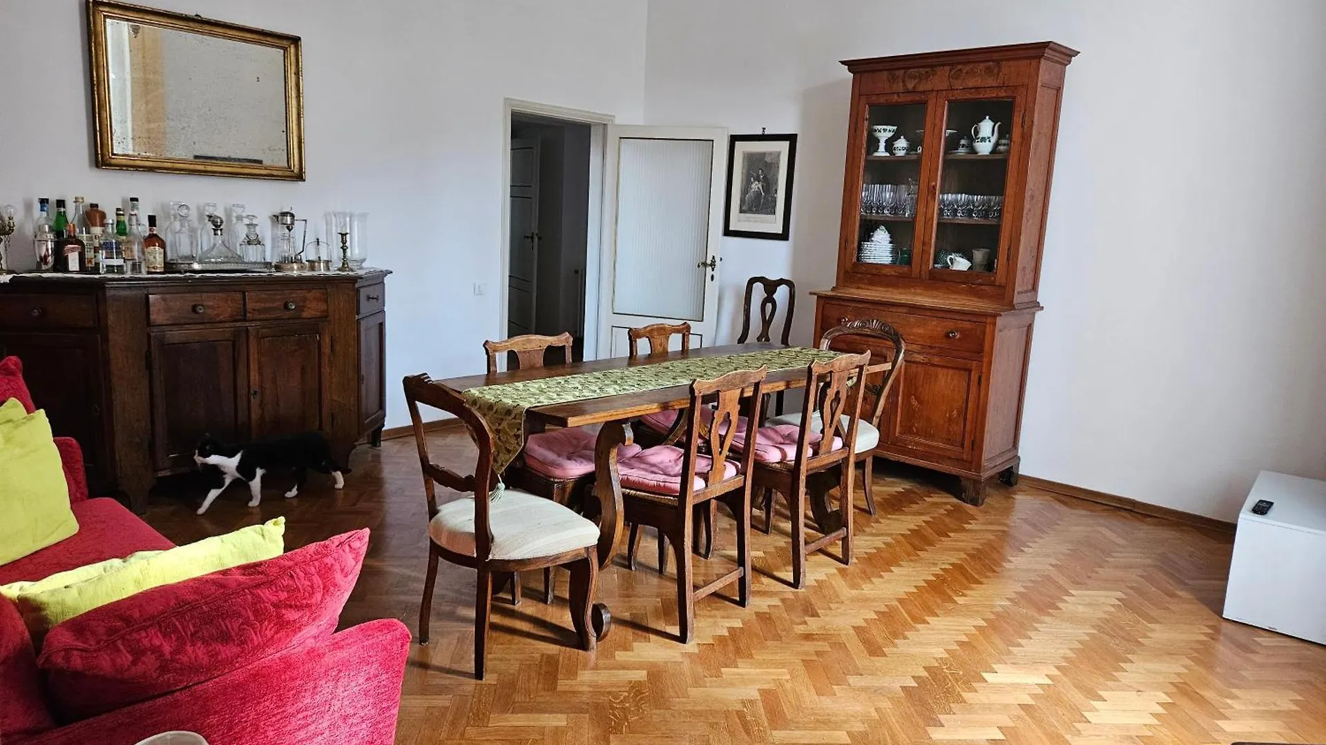 Appartamento Incantevole Con Loggia Sui Tetti Siena Italia
